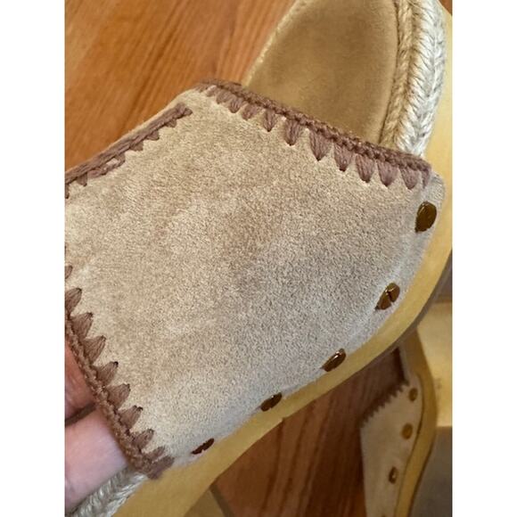 Veronica Beard  Hannalee Suede Wooden Platforms 9 - Picture 6 of 11
